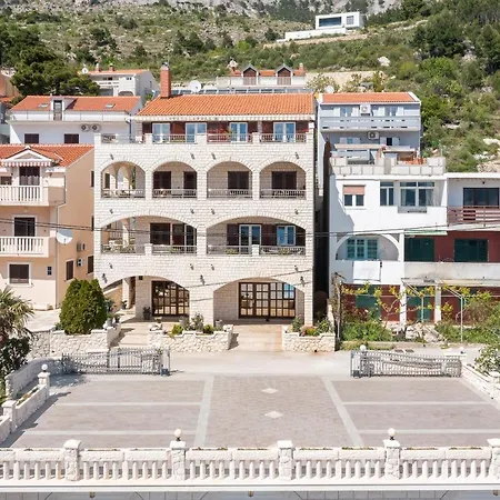 Apartment Beachfront Xxl - 2 Together - Lokva Rogoznica